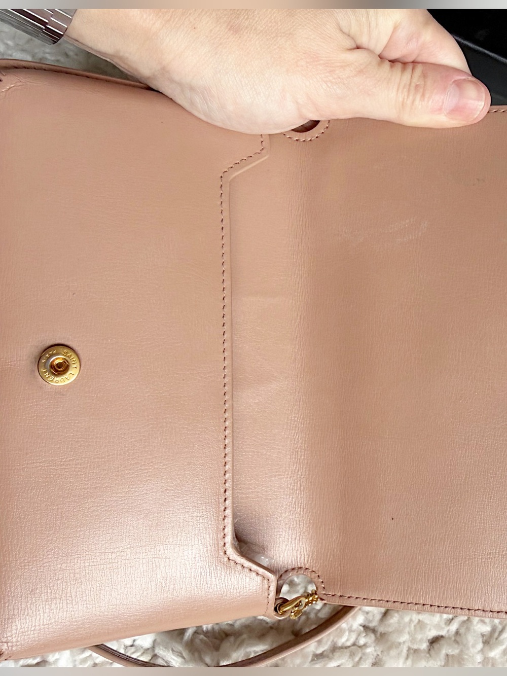 Saint Laurent YSL CASSANDRE PHONE HOLDER SMOOTH LEATHER pink peach crossbody bag - Picture 6 of 14